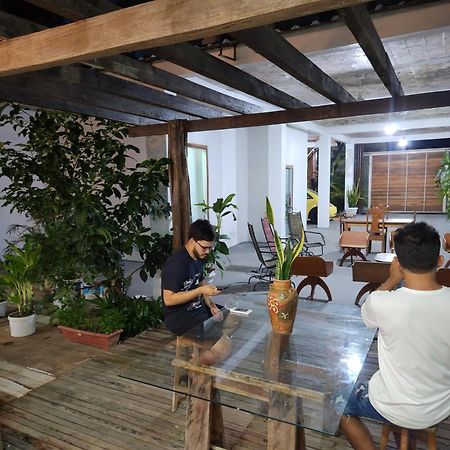 Готель A Casa Da Colonia Itacoatiara  Екстер'єр фото